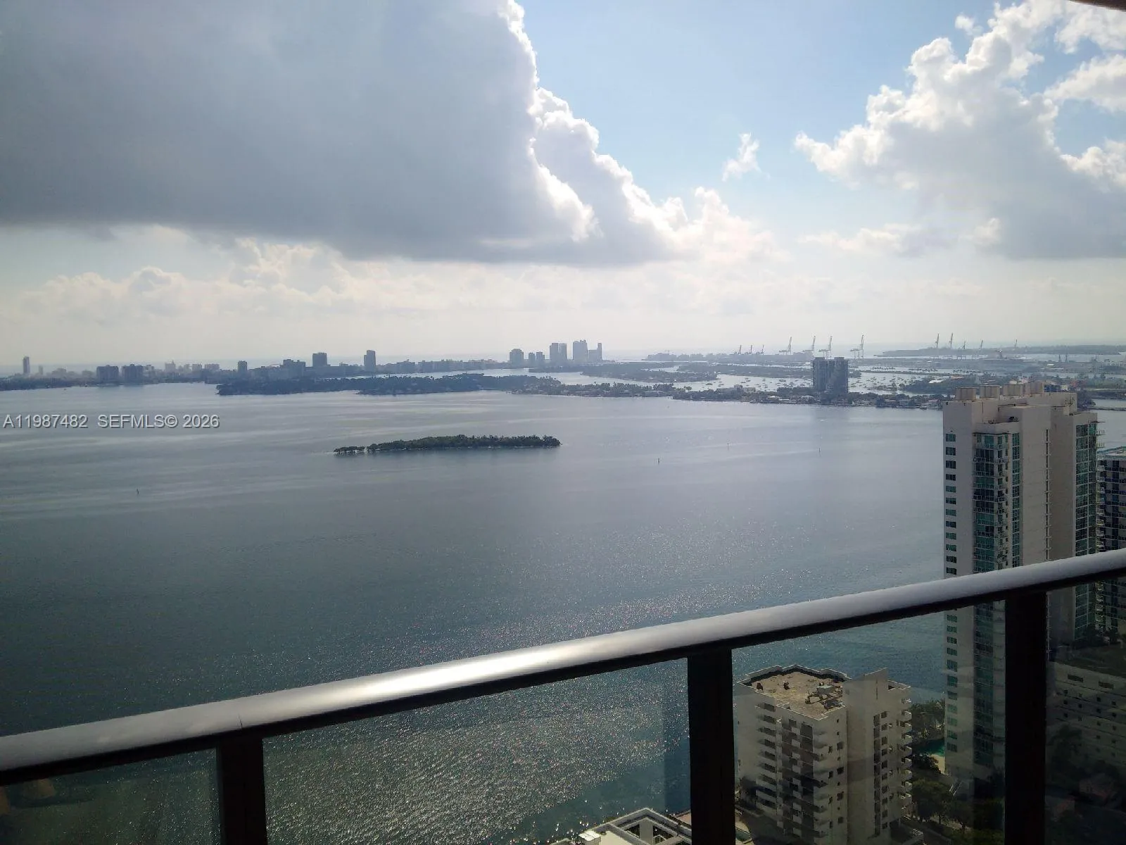 460 NE 28th St # 3705, Miami FL 33137