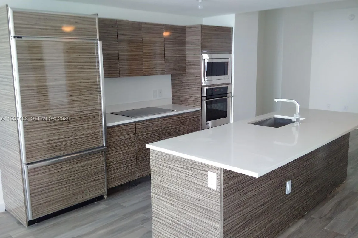 460 NE 28th St # 3705, Miami FL 33137