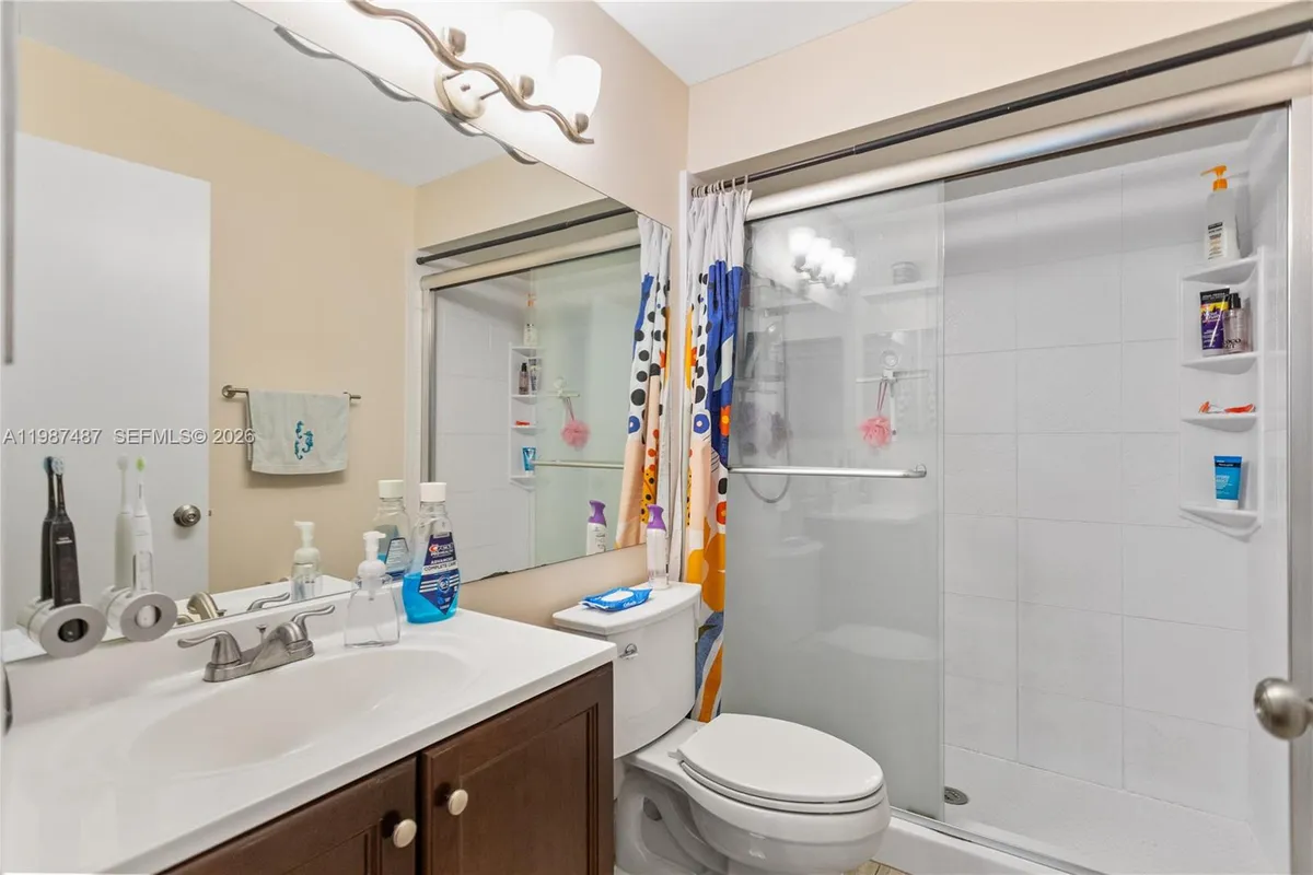 337 Waterside Dr # 337, Hypoluxo FL 33462