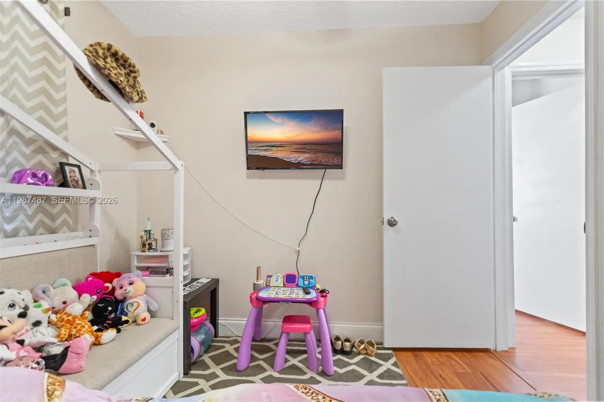 337 Waterside Dr # 337, Hypoluxo FL 33462