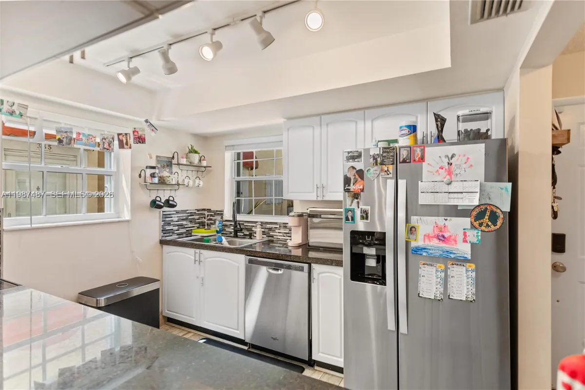 337 Waterside Dr # 337, Hypoluxo FL 33462