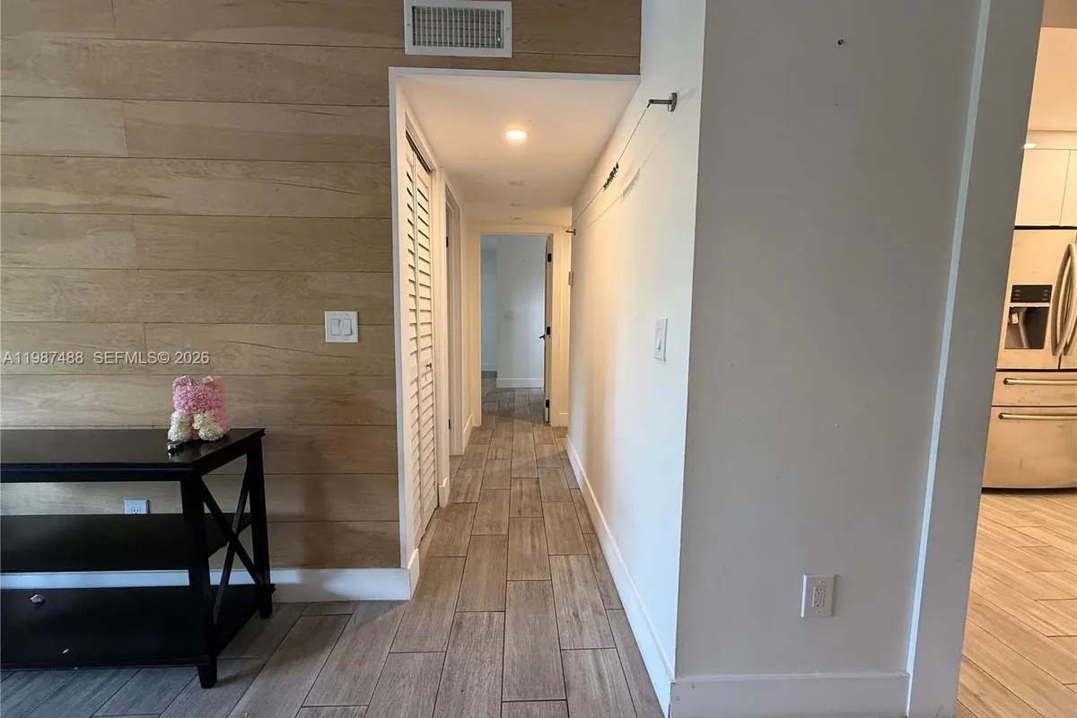 21133 SW 85th Ave # 304, Cutler Bay FL 33189