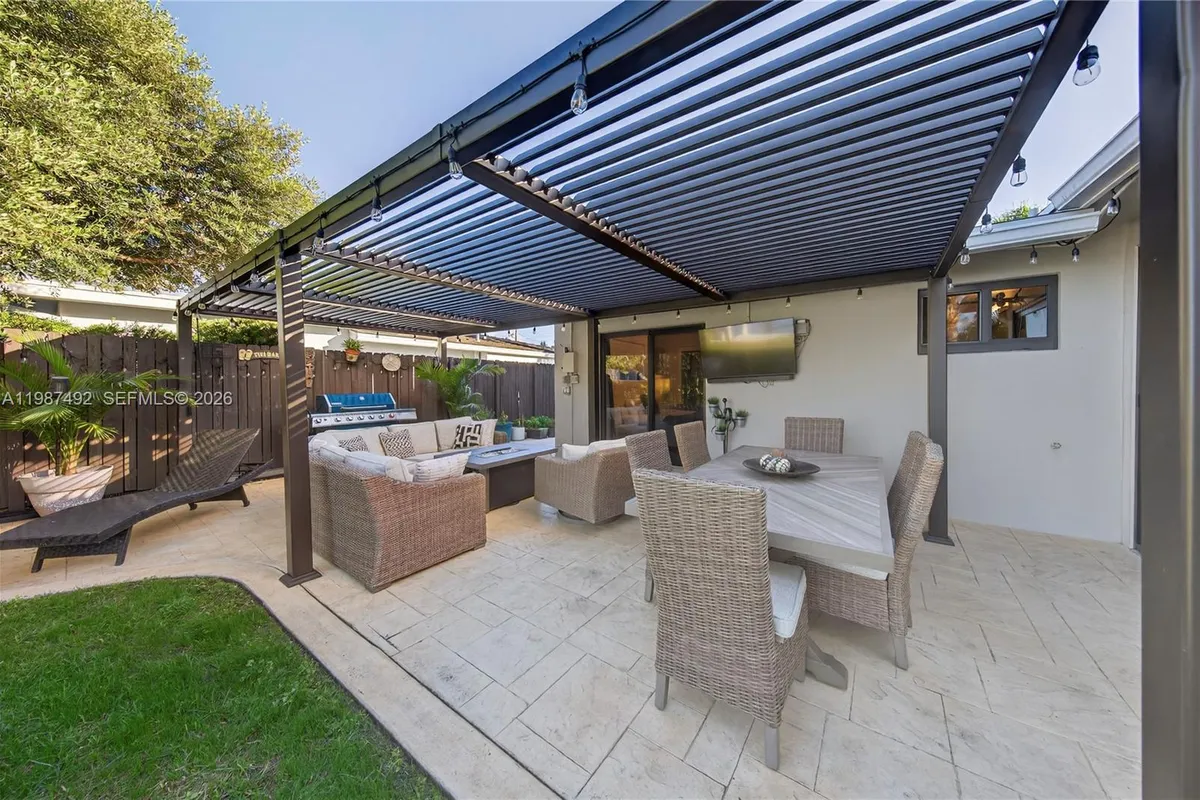 371 SE 3rd St # 371, Pompano Beach FL 33060