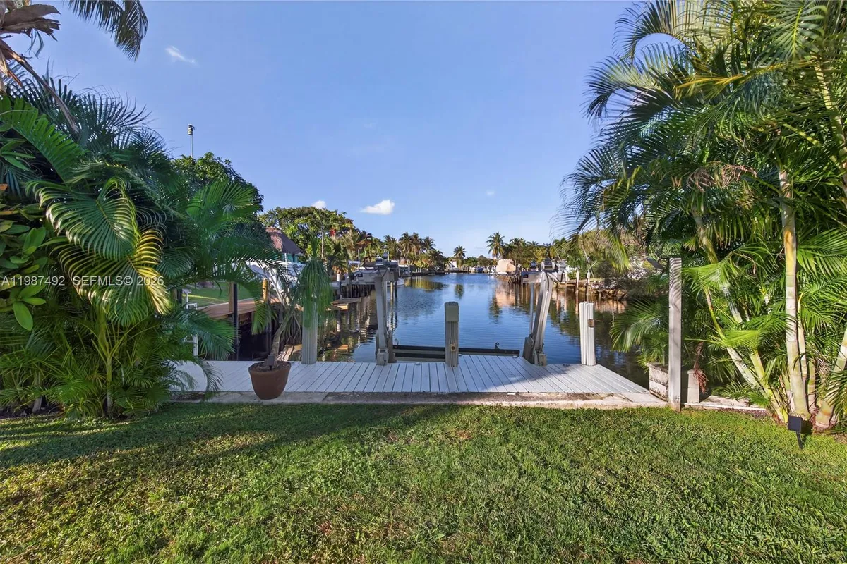 371 SE 3rd St # 371, Pompano Beach FL 33060