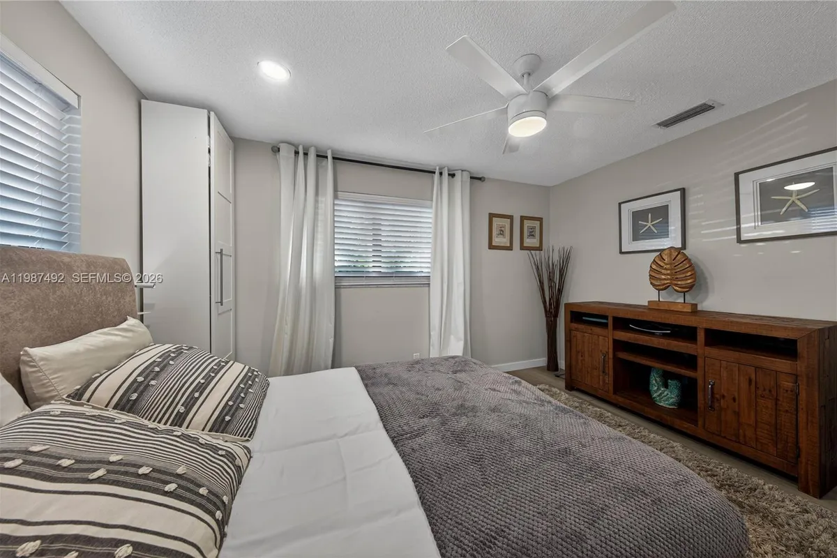 371 SE 3rd St # 371, Pompano Beach FL 33060