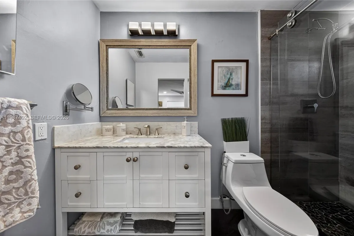 371 SE 3rd St # 371, Pompano Beach FL 33060