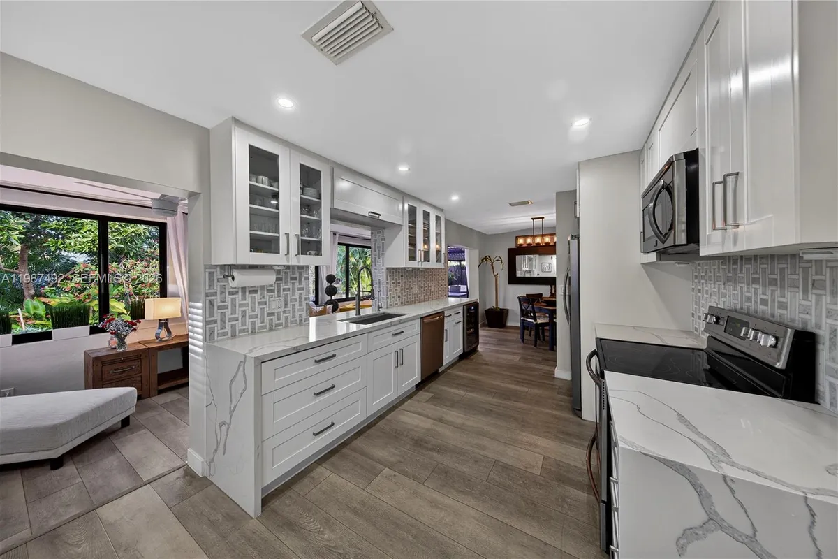 371 SE 3rd St # 371, Pompano Beach FL 33060