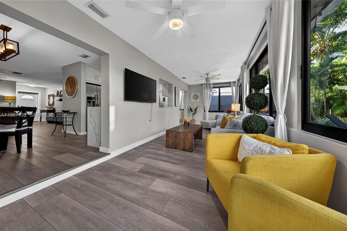 371 SE 3rd St # 371, Pompano Beach FL 33060