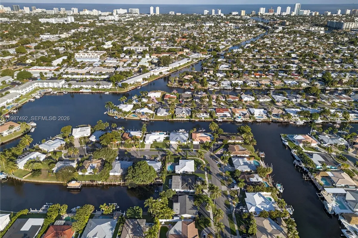 371 SE 3rd St # 371, Pompano Beach FL 33060