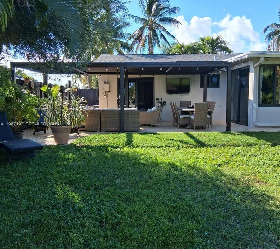 371 SE 3rd St # 371, Pompano Beach FL 33060