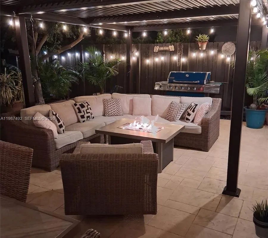 371 SE 3rd St # 371, Pompano Beach FL 33060