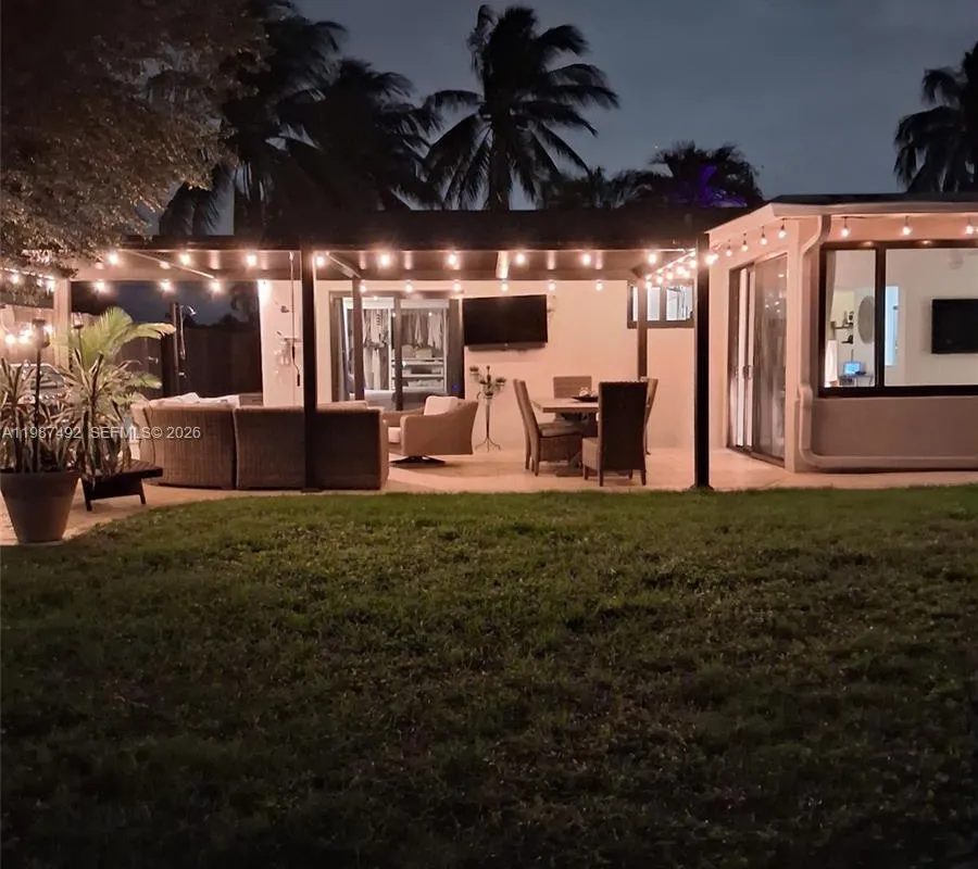 371 SE 3rd St # 371, Pompano Beach FL 33060