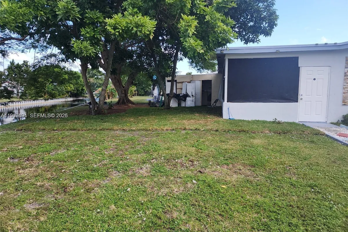 4795 NW 42nd St # C, Lauderdale Lakes FL 33319