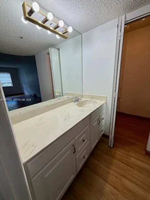 3910 Inverrary Blvd # B, Lauderhill FL 33319