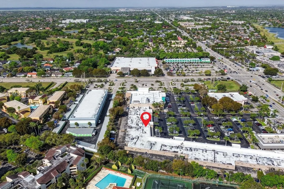 Restaurant For Sale in the heart of Kendall, Kendall FL 33186