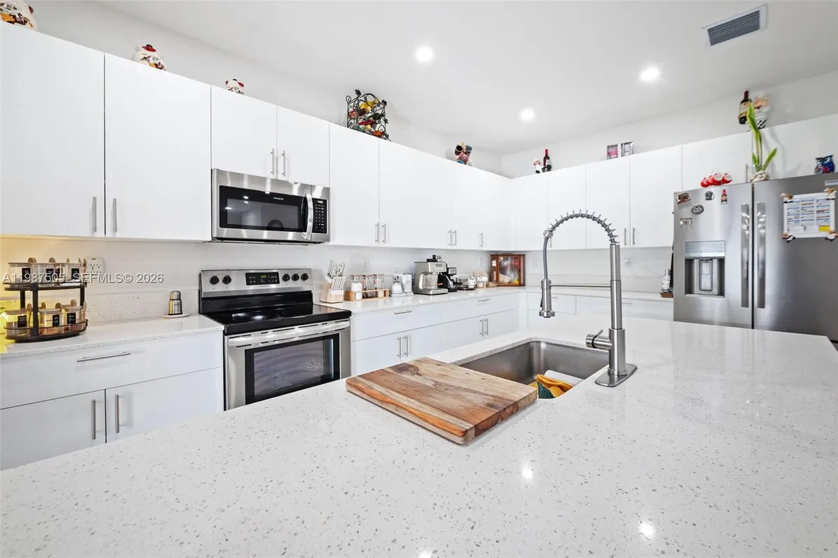 29172 SW 168th Ct, Homestead FL 33030