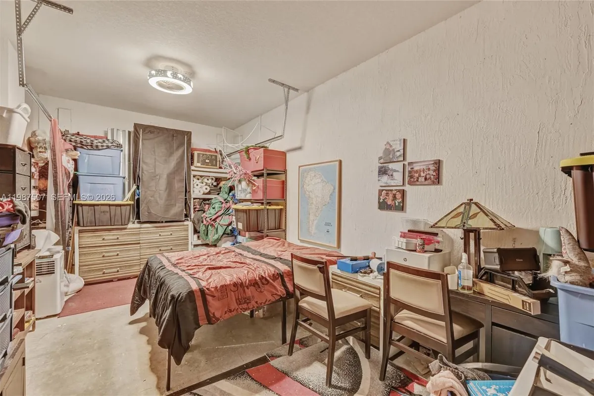 21436 NE 2nd Ct, Miami FL 33179