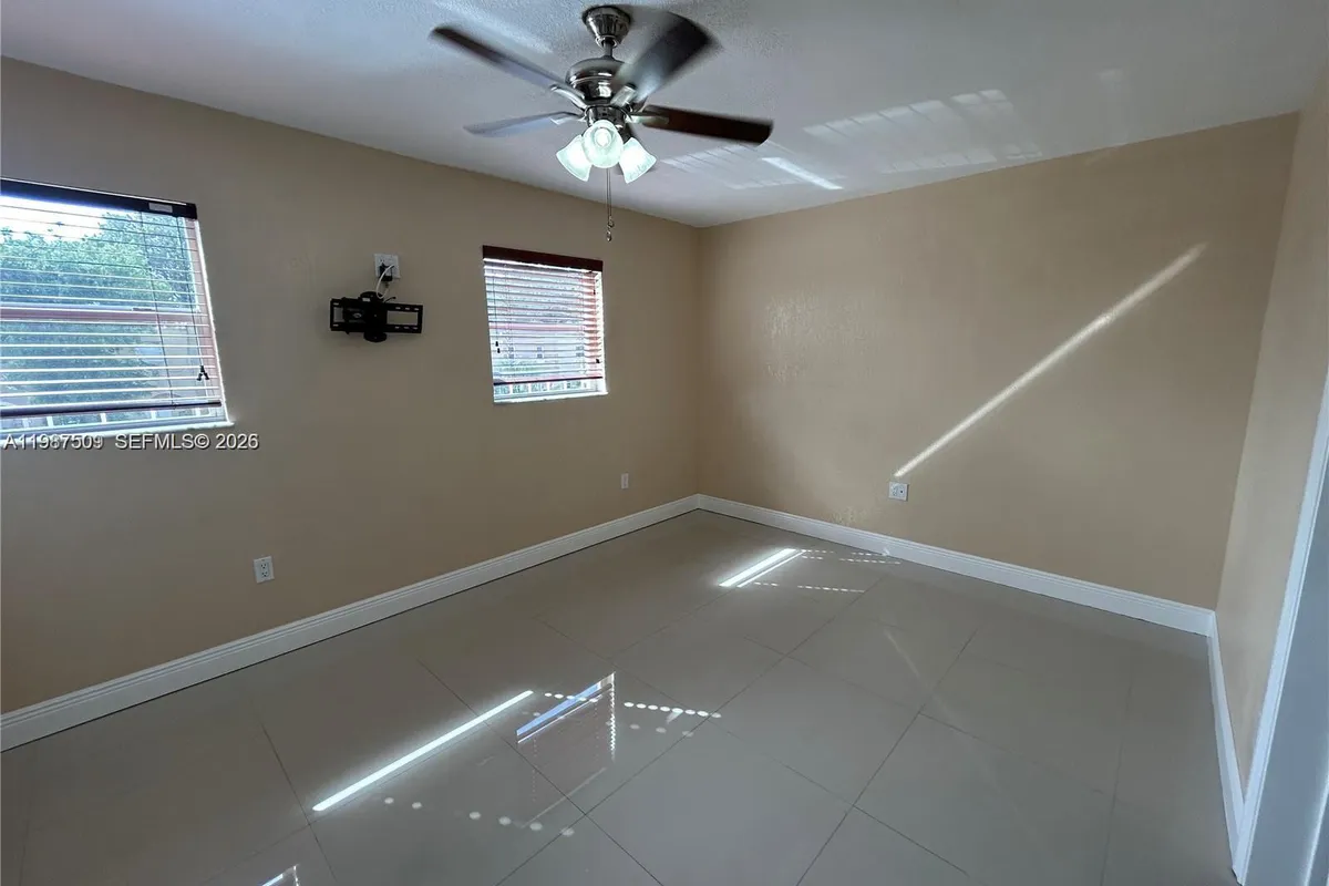 5469 NW 170th Ter # 5469, Miami Gardens FL 33055