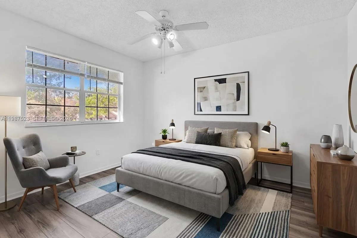 1701 NW 96th Ter # 1C, Pembroke Pines FL 33024