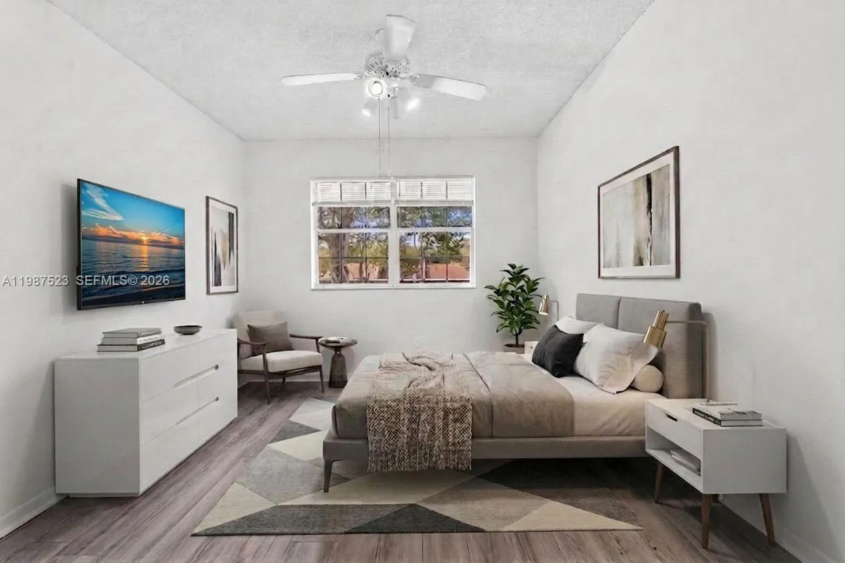 1701 NW 96th Ter # 1C, Pembroke Pines FL 33024