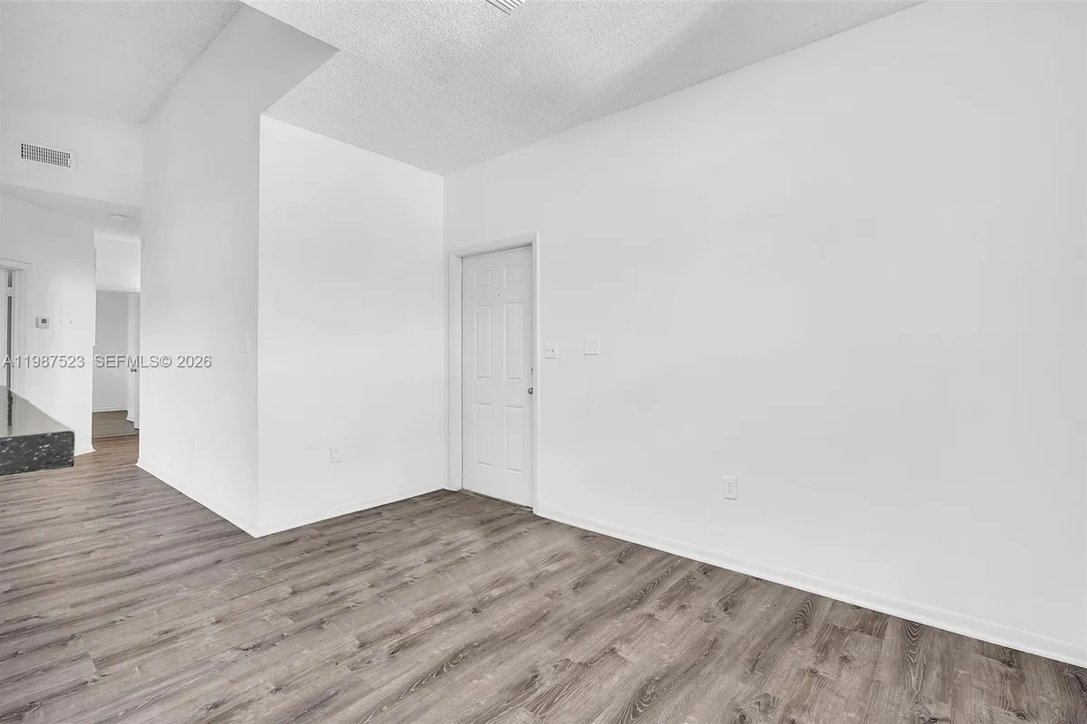 1701 NW 96th Ter # 1C, Pembroke Pines FL 33024