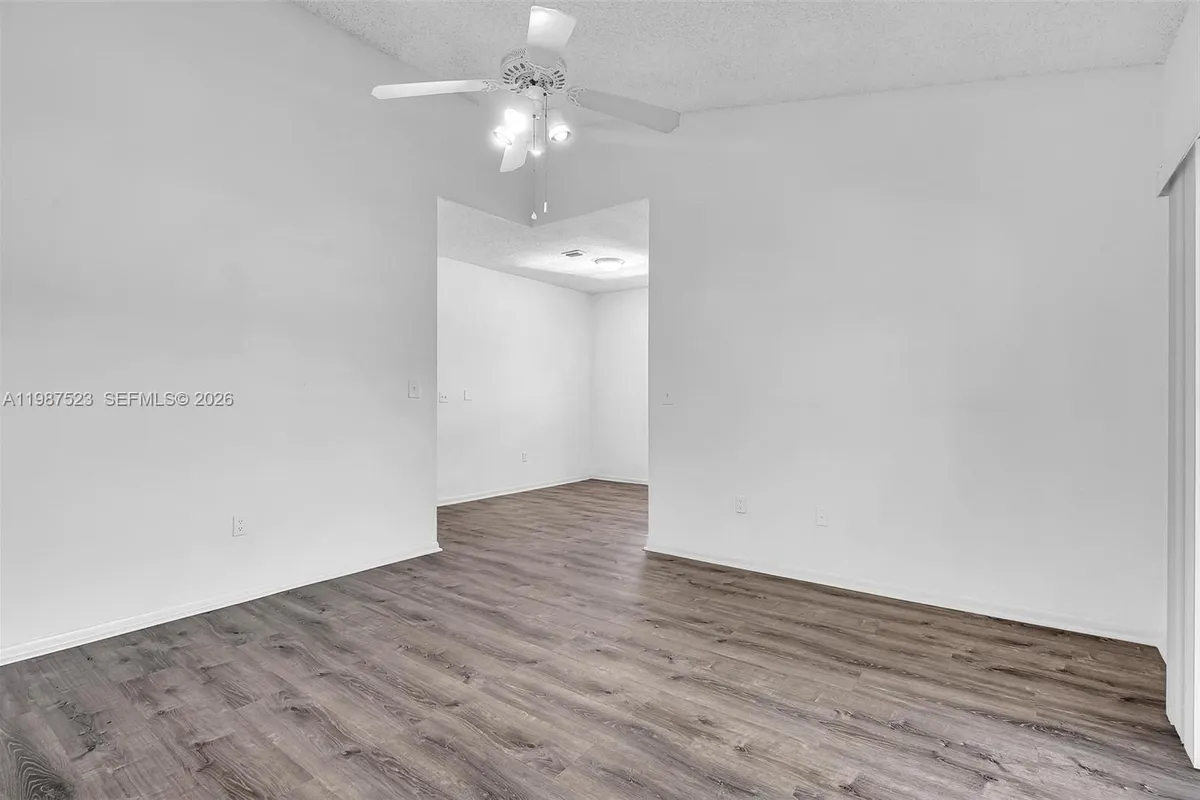 1701 NW 96th Ter # 1C, Pembroke Pines FL 33024