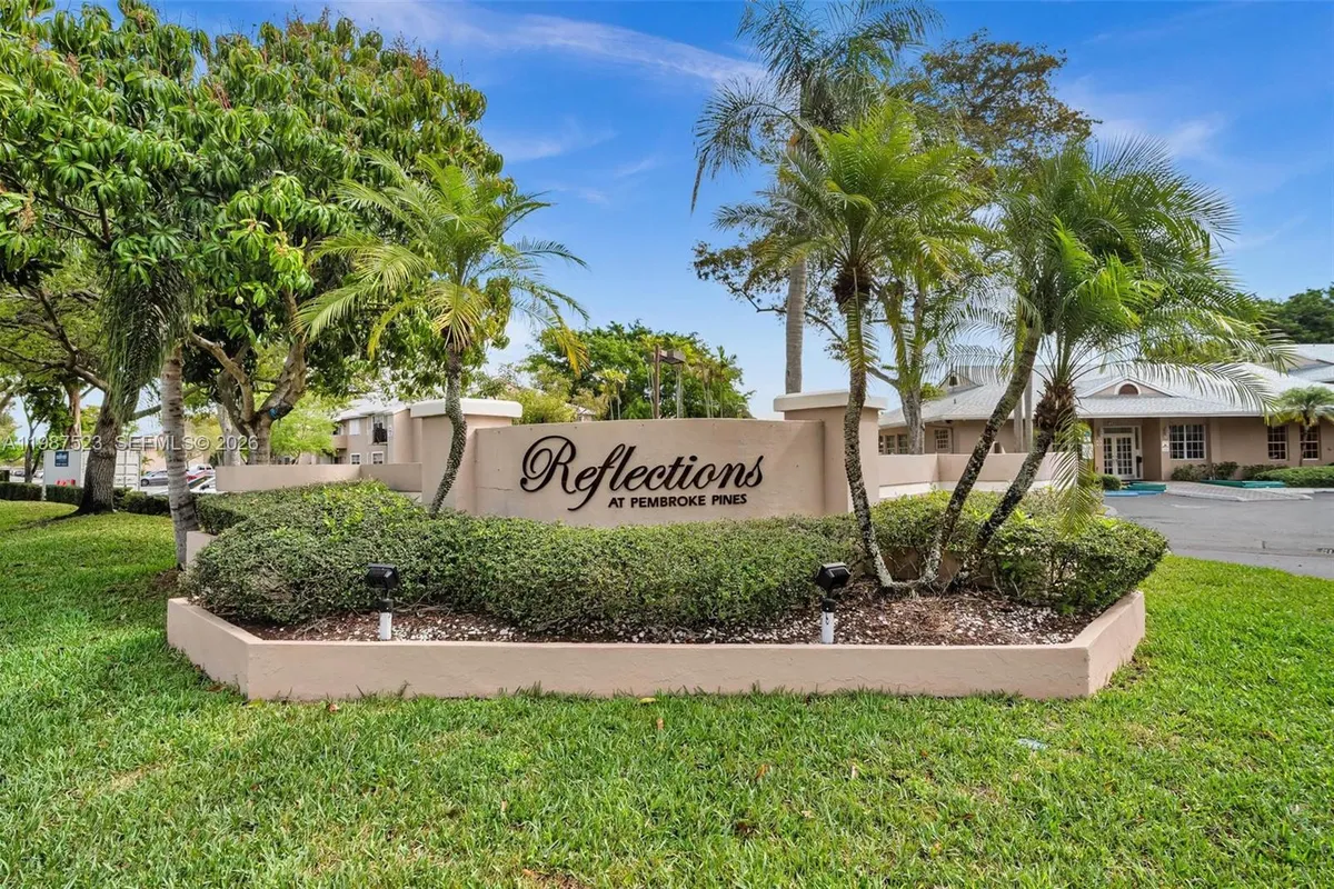 1701 NW 96th Ter # 1C, Pembroke Pines FL 33024