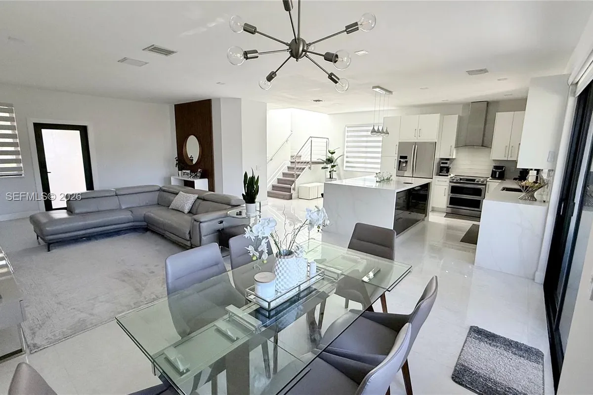 1392 Canary Island Dr # 0, Weston FL 33327