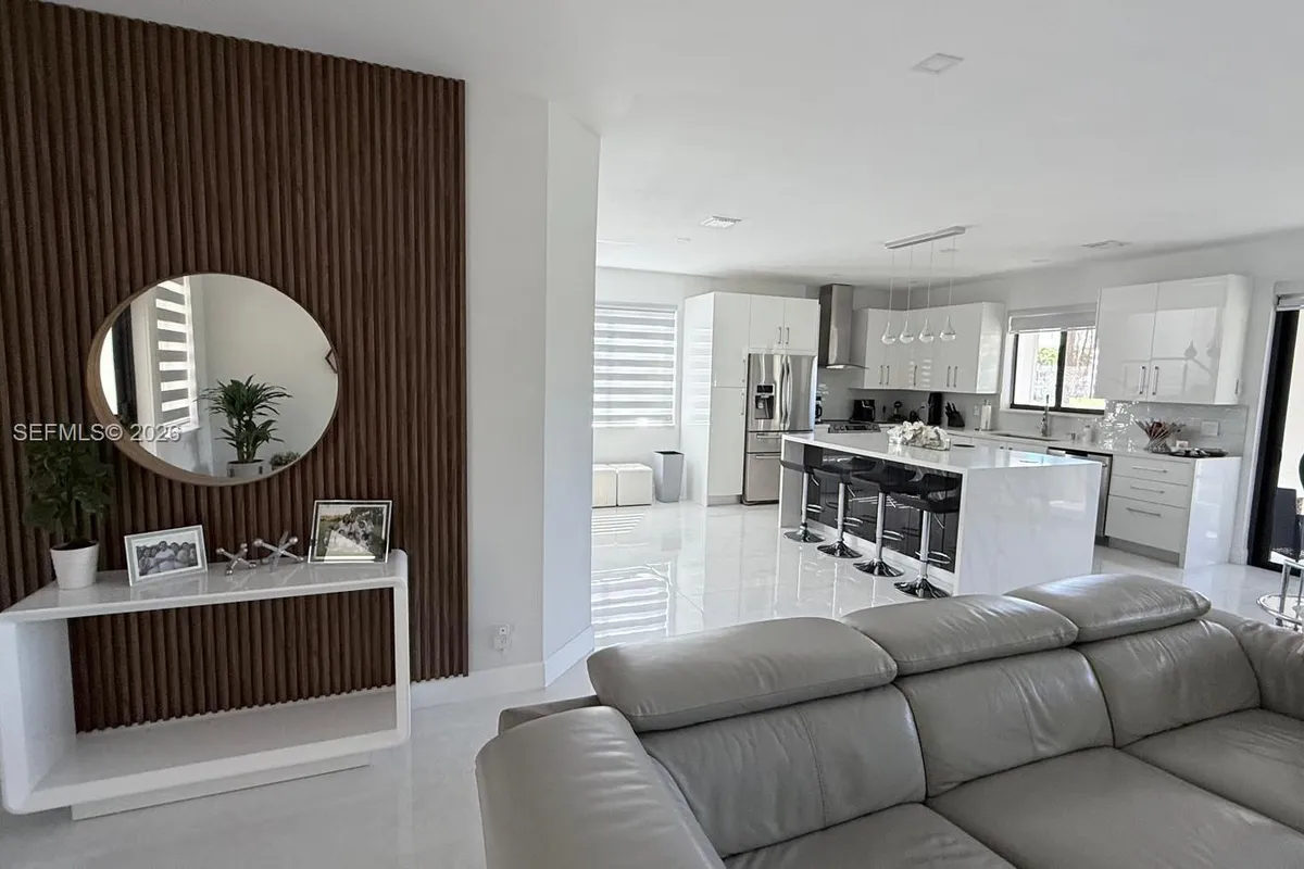 1392 Canary Island Dr # 0, Weston FL 33327