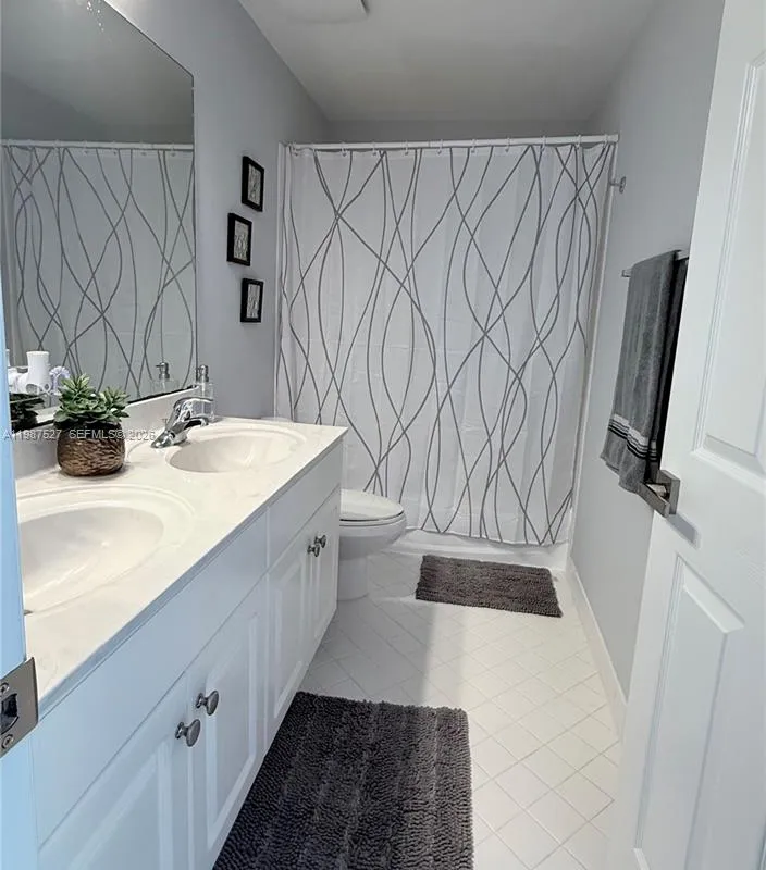 1392 Canary Island Dr # 0, Weston FL 33327