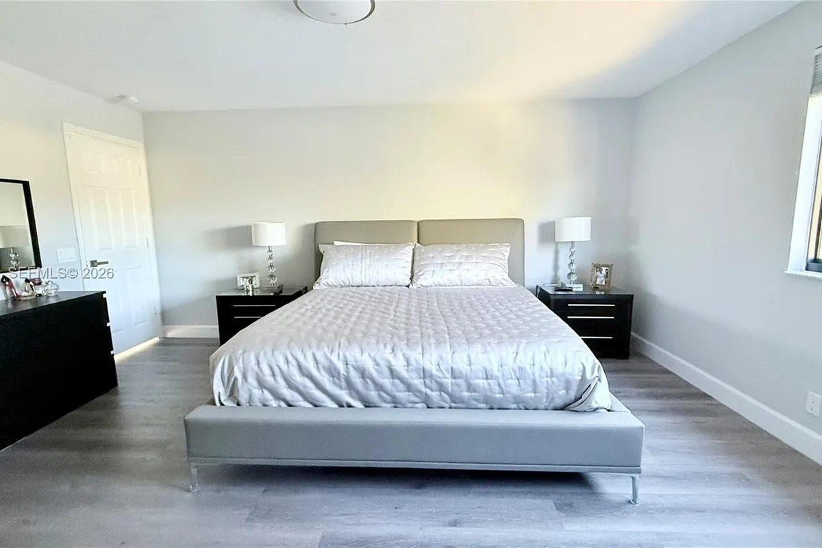 1392 Canary Island Dr # 0, Weston FL 33327