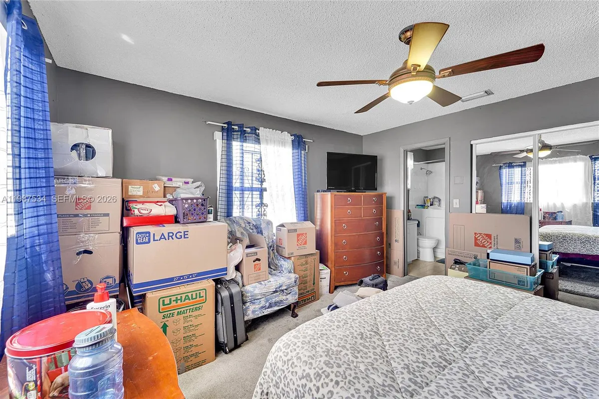 3115 NW 65th St, Miami FL 33147