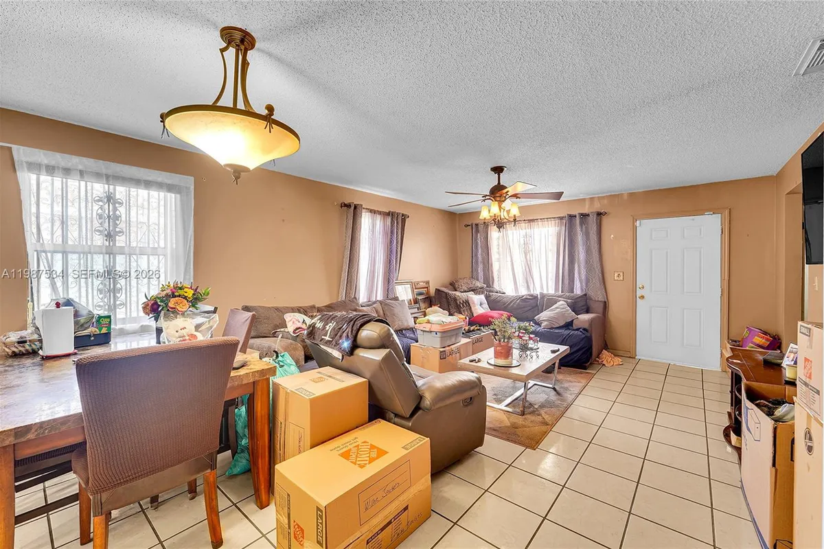 3115 NW 65th St, Miami FL 33147