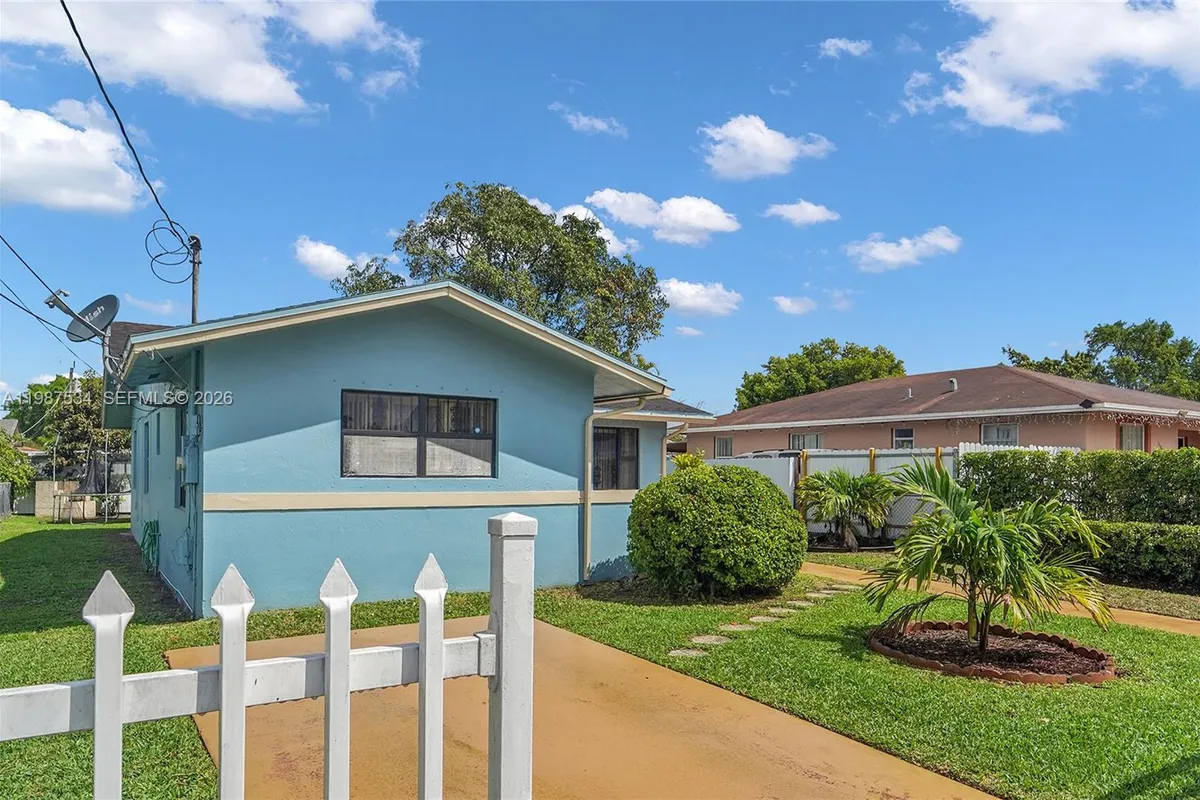 3115 NW 65th St, Miami FL 33147