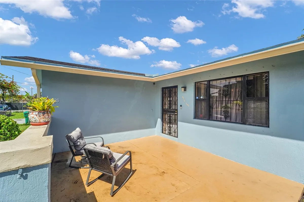 3115 NW 65th St, Miami FL 33147
