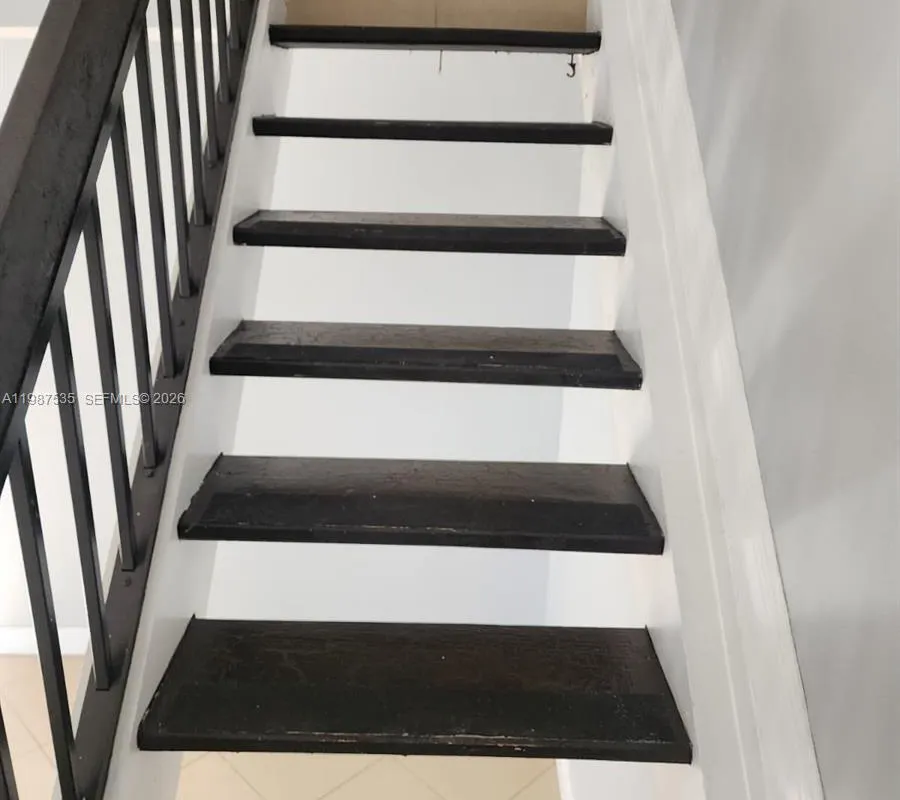 537 N University Dr # 71, Plantation FL 33324