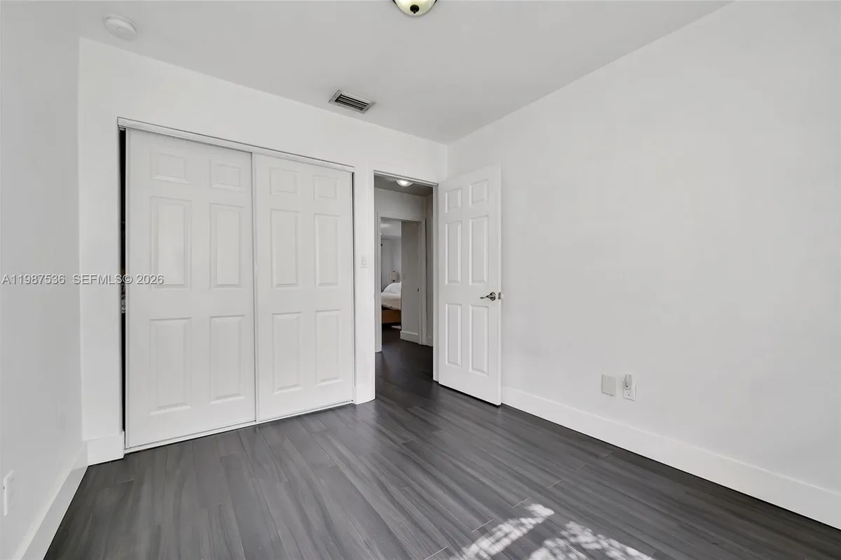 12324 SW 111th S Canal St Rd, Miami FL 33186