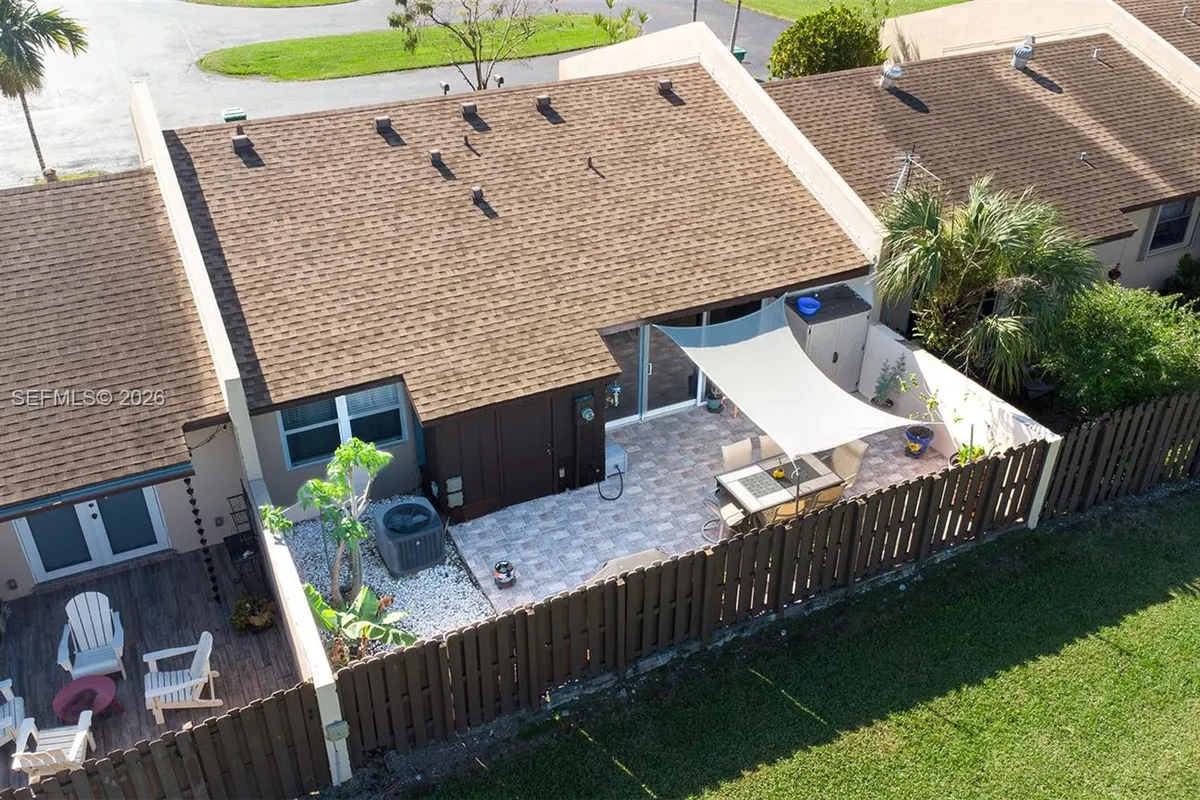 12324 SW 111th S Canal St Rd, Miami FL 33186