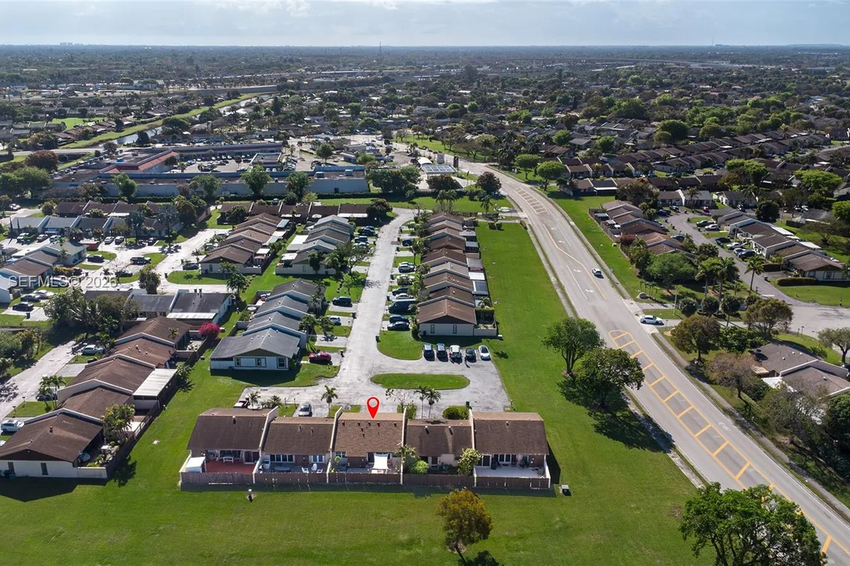 12324 SW 111th S Canal St Rd, Miami FL 33186