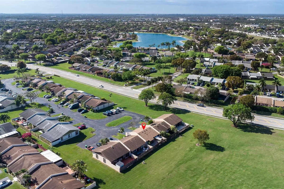 12324 SW 111th S Canal St Rd, Miami FL 33186