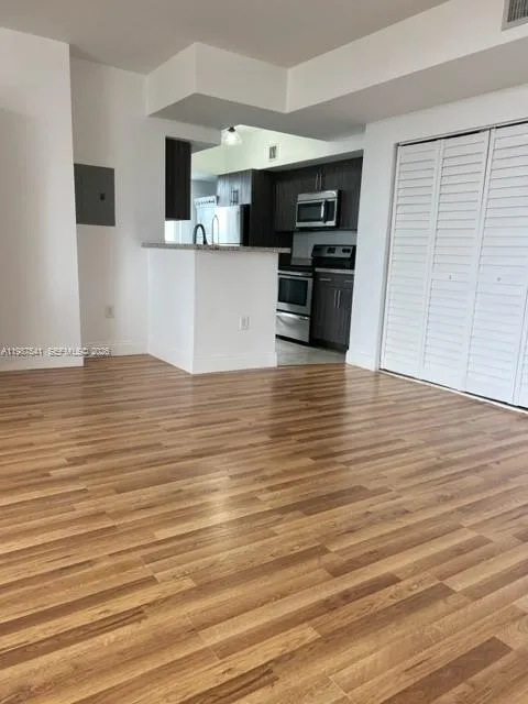 5077 NW 7th St # 917, Miami FL 33126