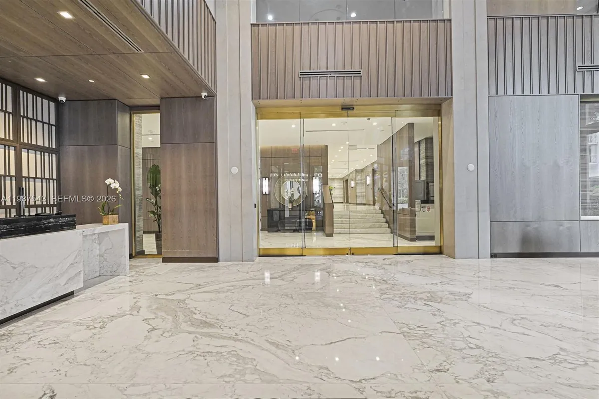 10175 Collins Ave # 1207, Bal Harbour FL 33154