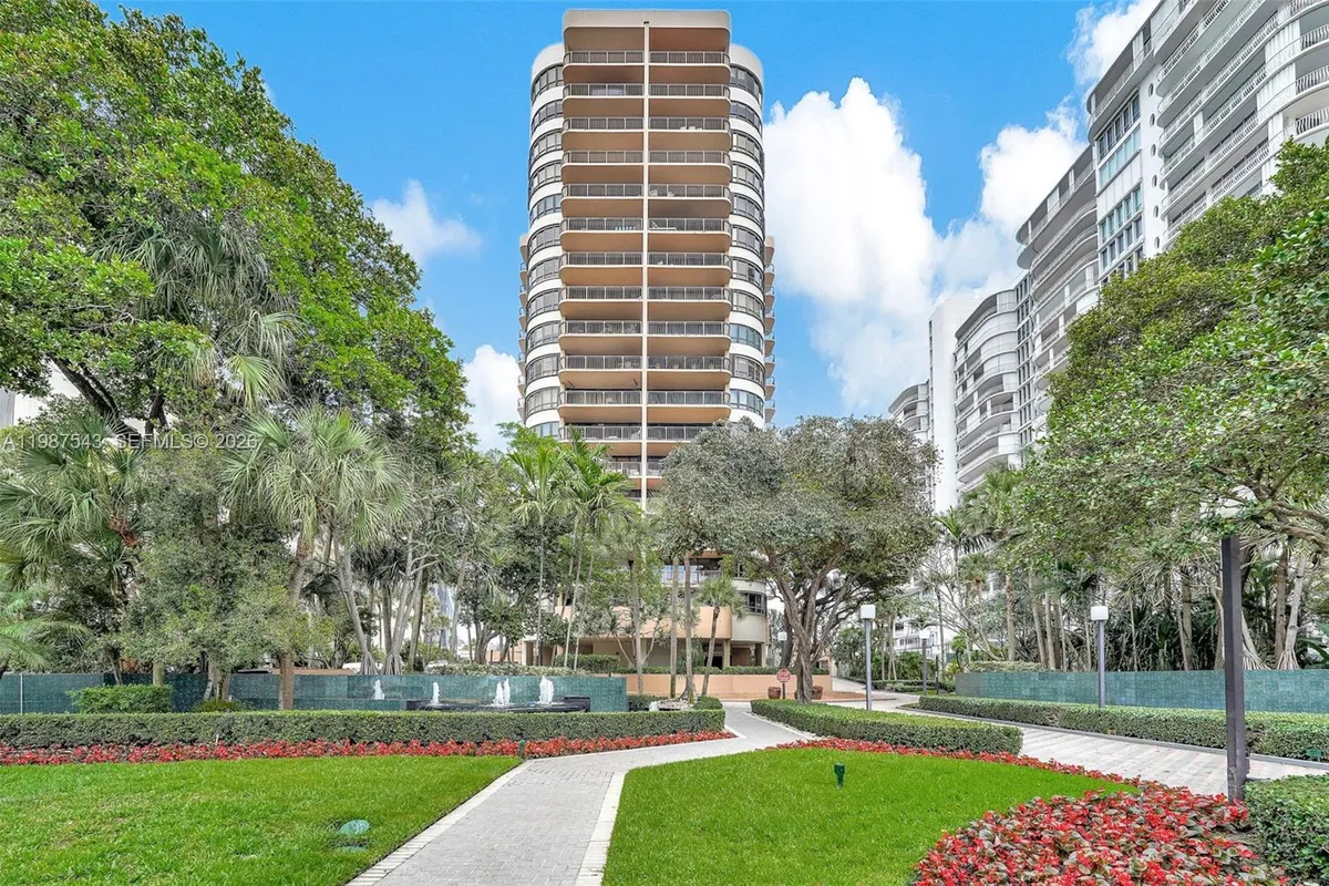 10175 Collins Ave # 1207, Bal Harbour FL 33154