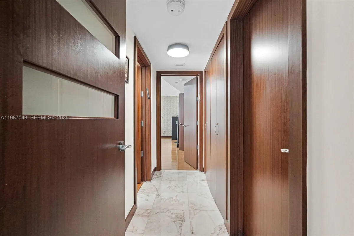 10175 Collins Ave # 1207, Bal Harbour FL 33154