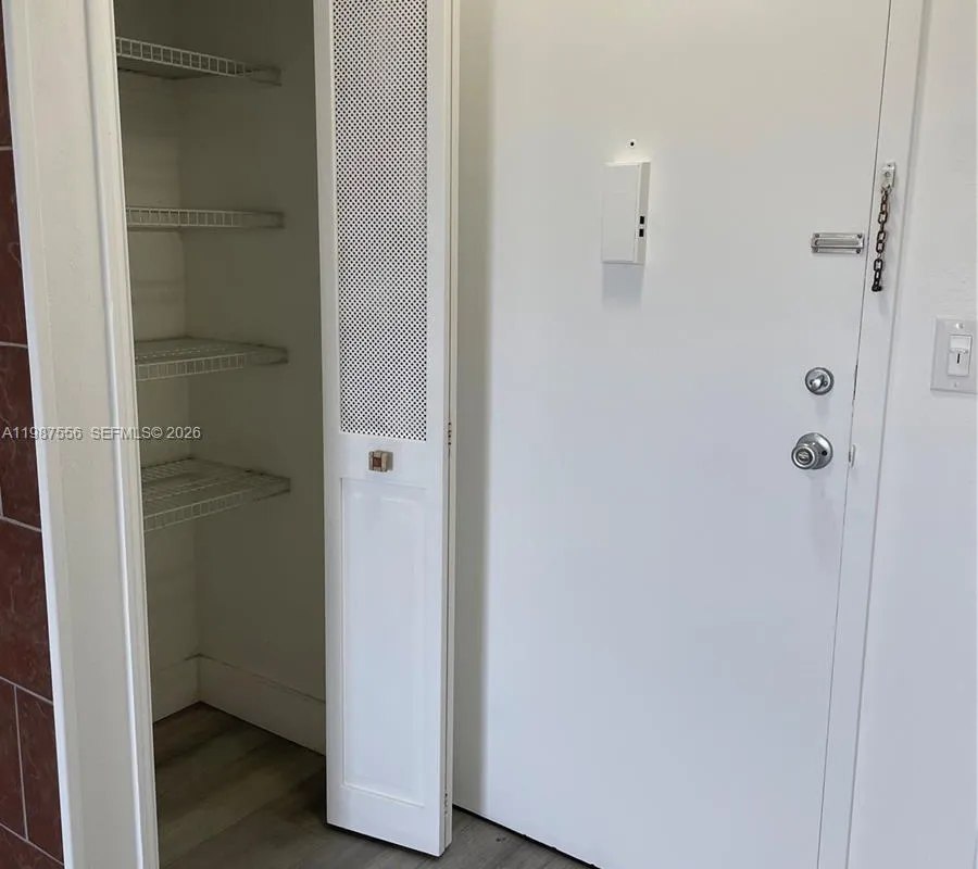 900 NE 18th Ave # 1004, Fort Lauderdale FL 33304