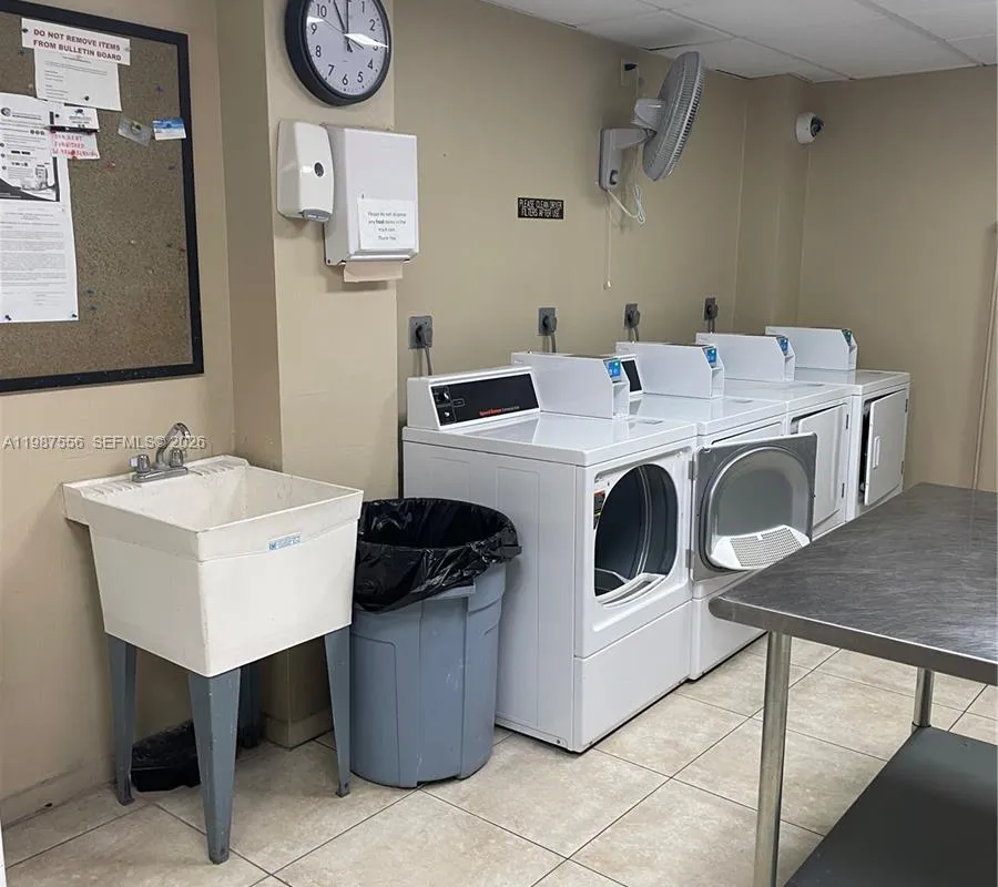 900 NE 18th Ave # 1004, Fort Lauderdale FL 33304