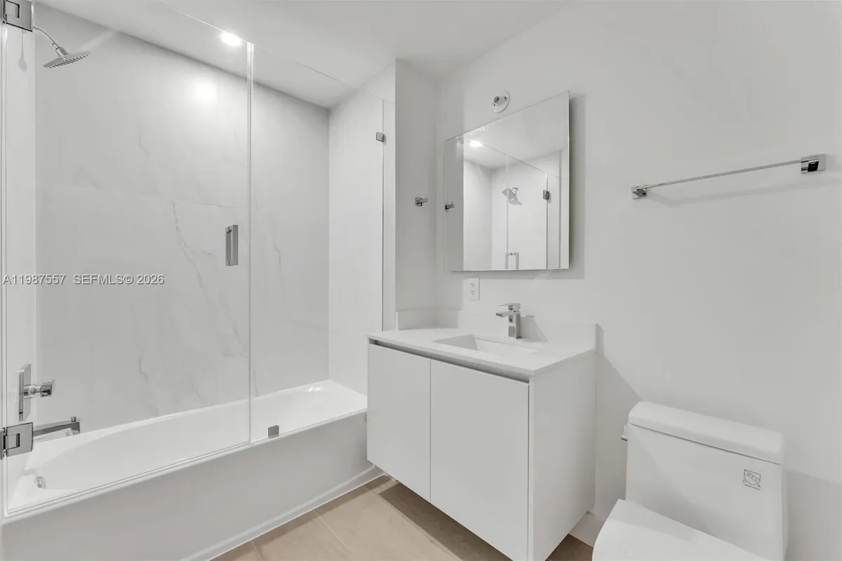 700 NE 24th st # 1207, Miami FL 33137