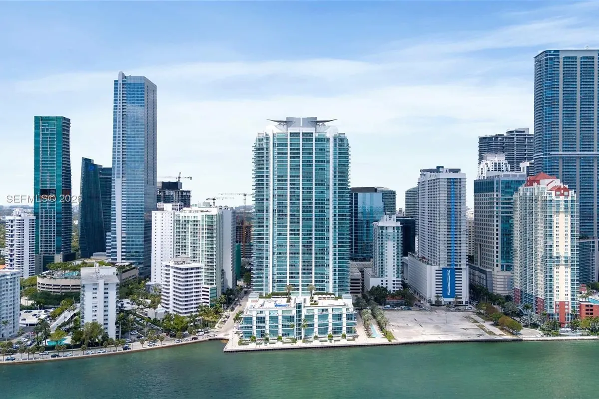 1331 Brickell Bay Dr # 1606, Miami FL 33131