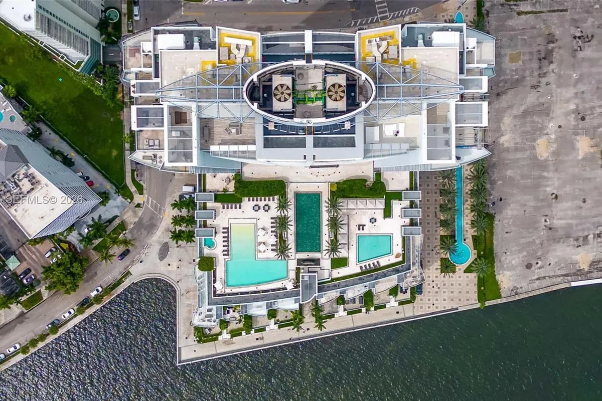 1331 Brickell Bay Dr # 1606, Miami FL 33131