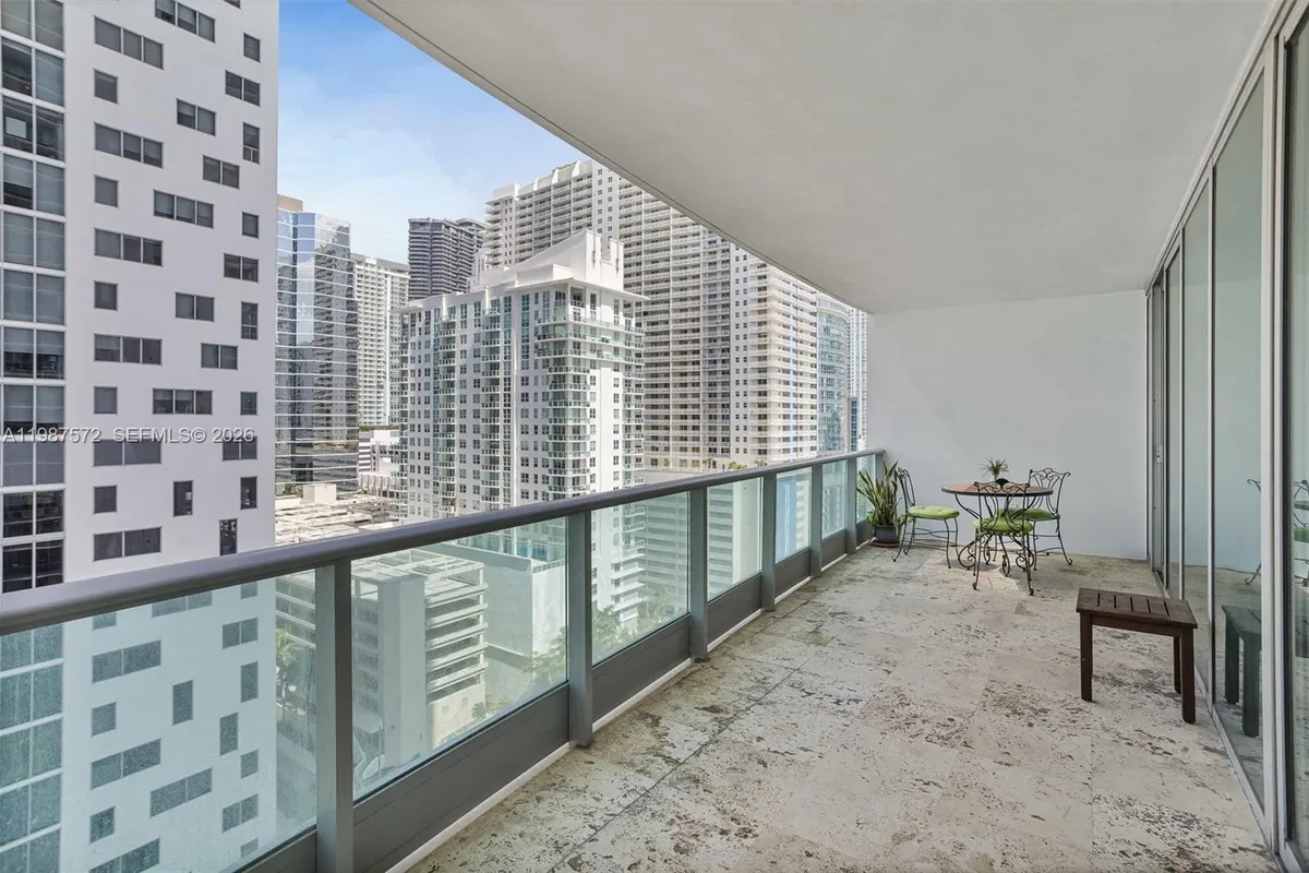 1331 Brickell Bay Dr # 1606, Miami FL 33131